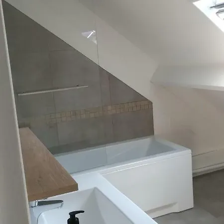 Maison Spacieuse Et Pratique *